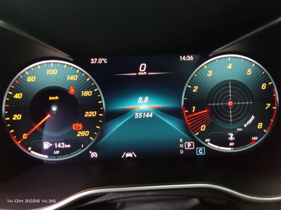 Foto Mobil Bekas Odometer Mercedes-Benz GLC200 2.0 tahun 2019