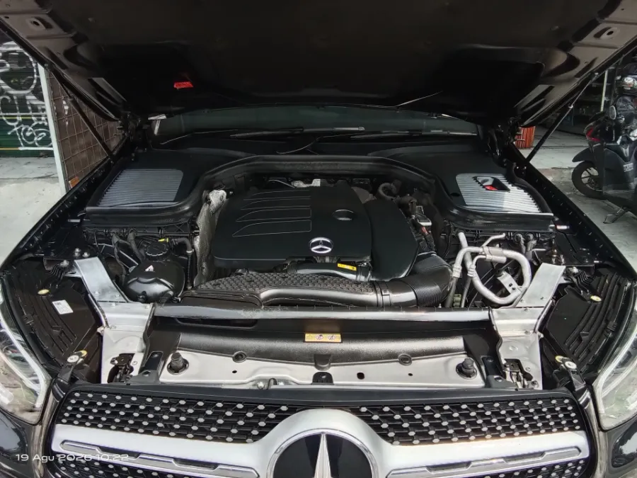 Foto Mobil Bekas Mesin Mercedes-Benz GLC200 2.0 tahun 2021