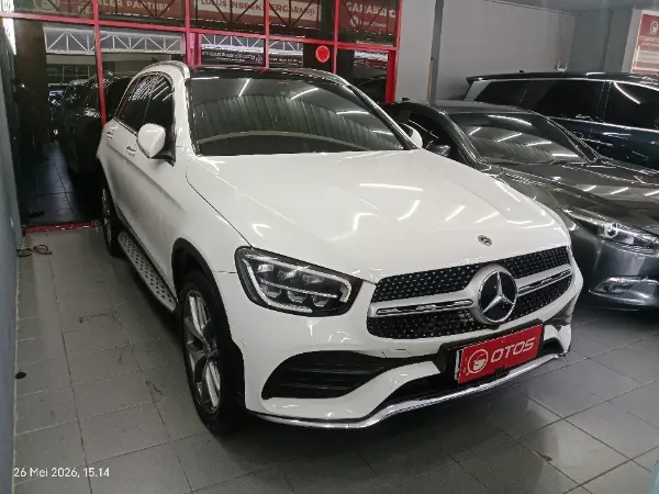 2021 Mercedes-Benz GLC200 2.0 AMG Line