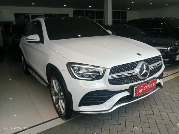 2021 Mercedes-Benz GLC200 2.0 AMG Line - Foto 1 dari 6