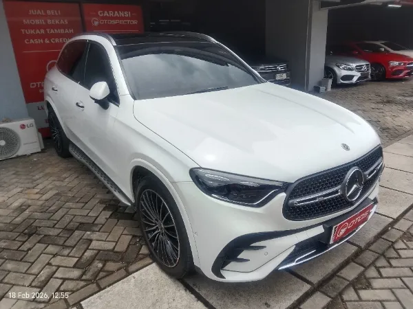 2023 Mercedes-Benz GLC300 2.0