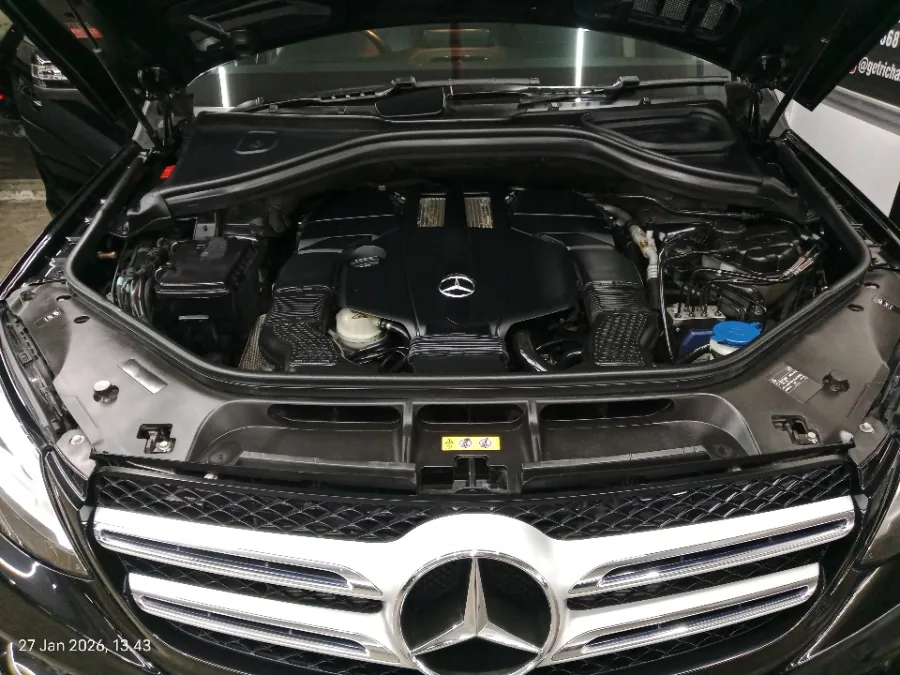 Foto Mobil Bekas Mesin Mercedes-Benz GLE400 3.0 tahun 2018