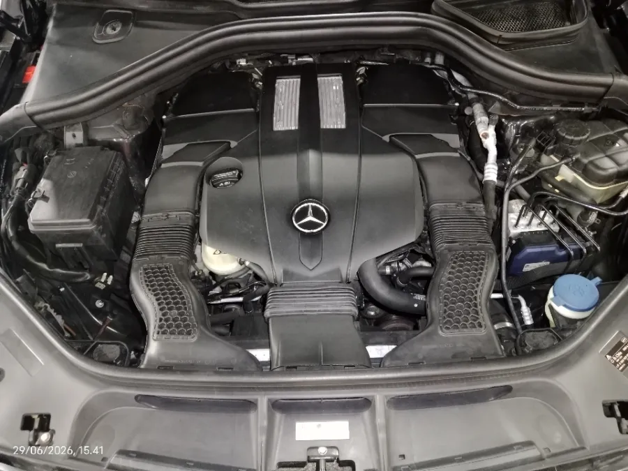Foto Mobil Bekas Mesin Mercedes-Benz GLE400 3.0 tahun 2018