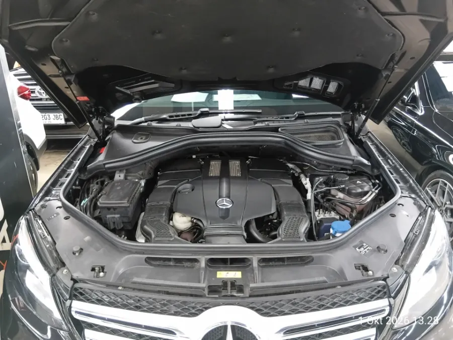 Foto Mobil Bekas Mesin Mercedes-Benz GLE400 3.0 tahun 2018