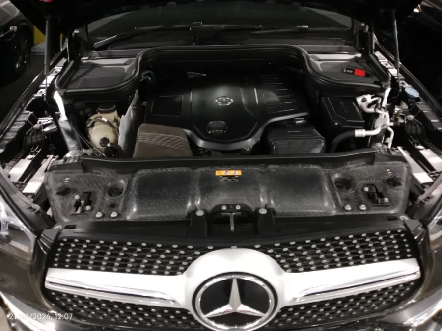 Foto Mobil Bekas Mesin Mercedes-Benz GLE450 3.0 4MATIC AMG Line tahun 2019