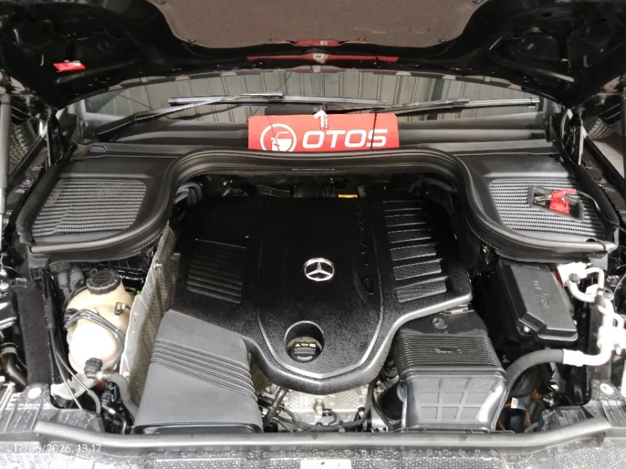 Foto Mobil Bekas Mesin Mercedes-Benz GLE450 3.0 4MATIC AMG Line tahun 2021