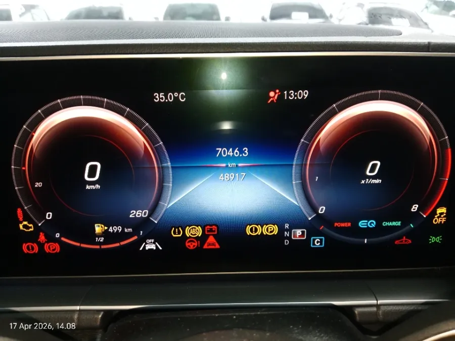 Foto Mobil Bekas Odometer Mercedes-Benz GLE450 3.0 4MATIC AMG Line tahun 2021