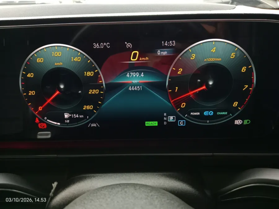 Foto Mobil Bekas Odometer Mercedes-Benz GLE450 3.0 4MATIC AMG Line tahun 2021