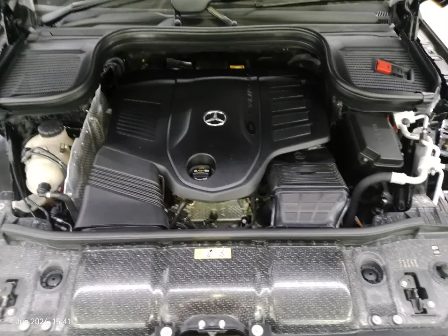 Foto Mobil Bekas Mesin Mercedes-Benz GLE450 3.0 4MATIC AMG Line tahun 2022