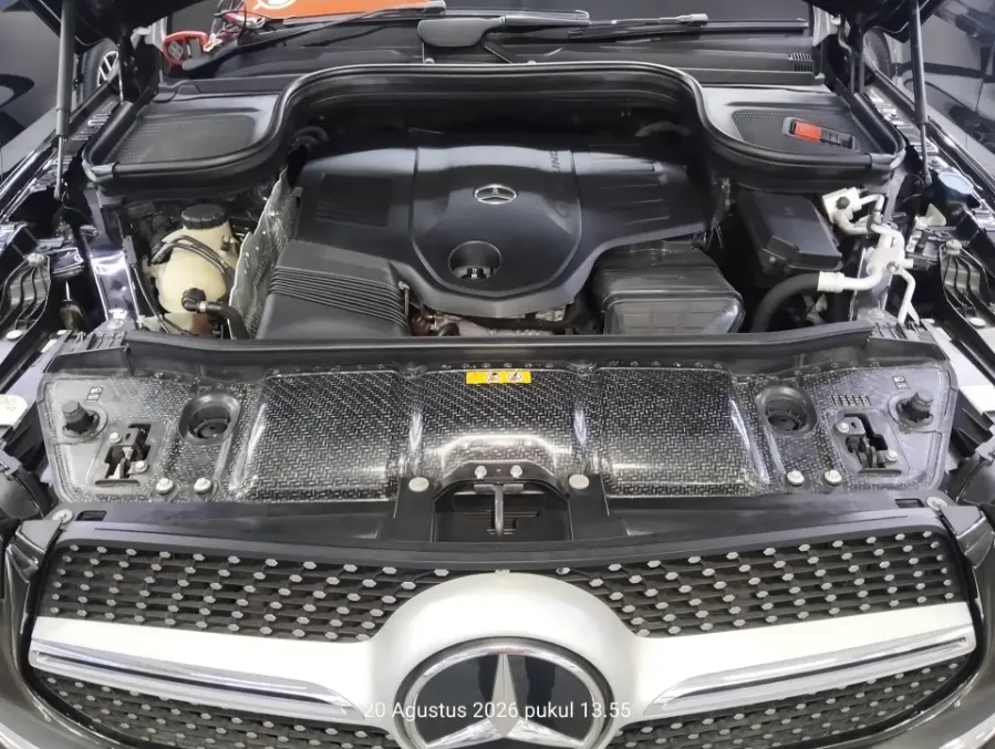 Foto Mobil Bekas Mesin Mercedes-Benz GLE450 3.0 4MATIC AMG Line tahun 2022