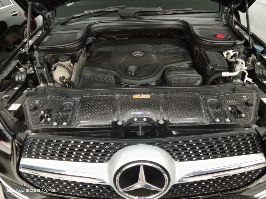 Foto Mobil Bekas Mesin Mercedes-Benz GLE450 3.0 4MATIC AMG Line tahun 2022