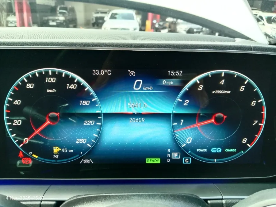 Foto Mobil Bekas Odometer Mercedes-Benz GLE450 3.0 4MATIC AMG Line tahun 2022