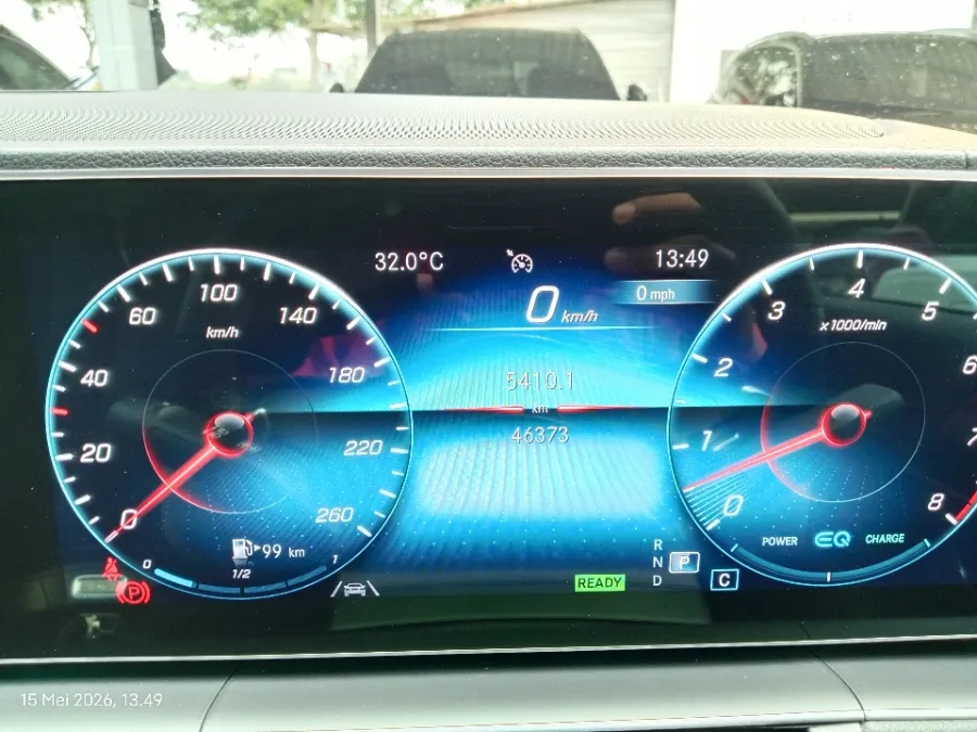 Foto Mobil Bekas Odometer Mercedes-Benz GLE450 3.0 4MATIC AMG Line tahun 2022