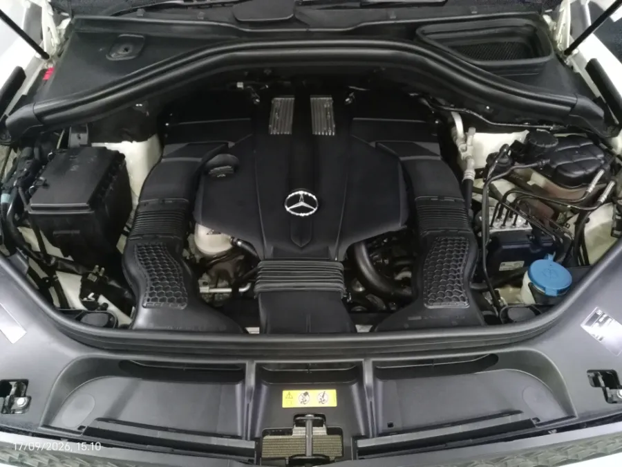 Foto Mobil Bekas Mesin Mercedes-Benz GLS400 3.0 tahun 2016