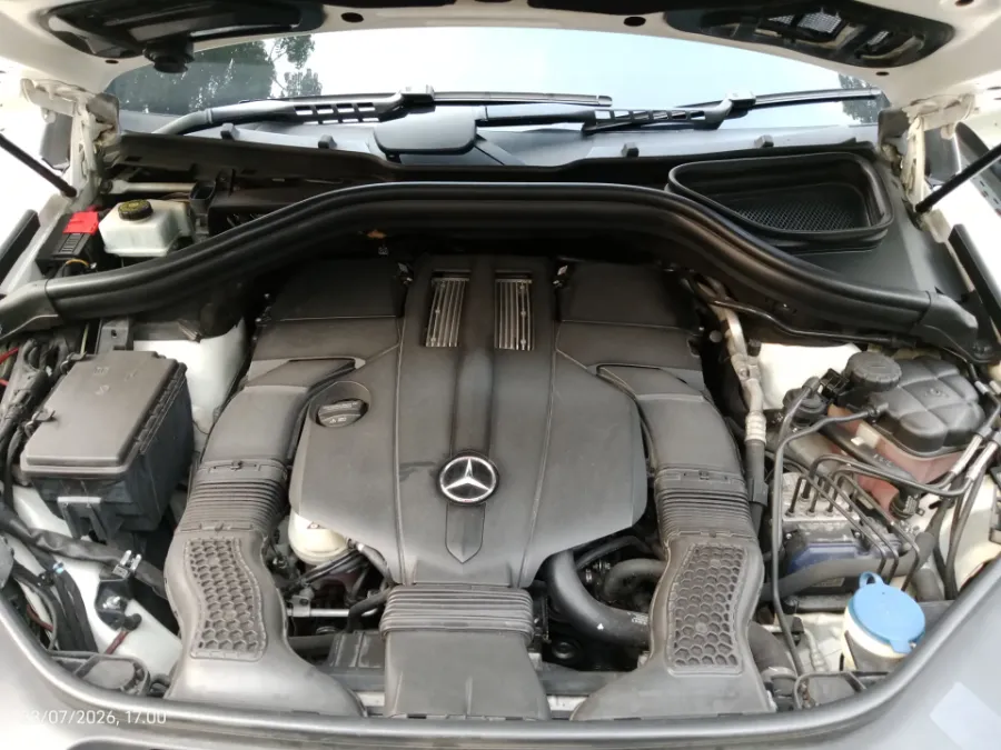 Foto Mobil Bekas Mesin Mercedes-Benz GLS400 3.0 AMG tahun 2018