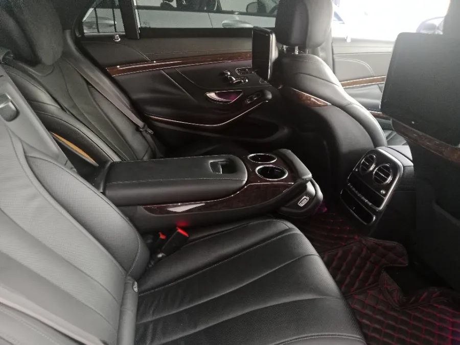 Foto Mobil Bekas Kabin Belakang Mercedes-Benz S400 3.0 tahun 2016