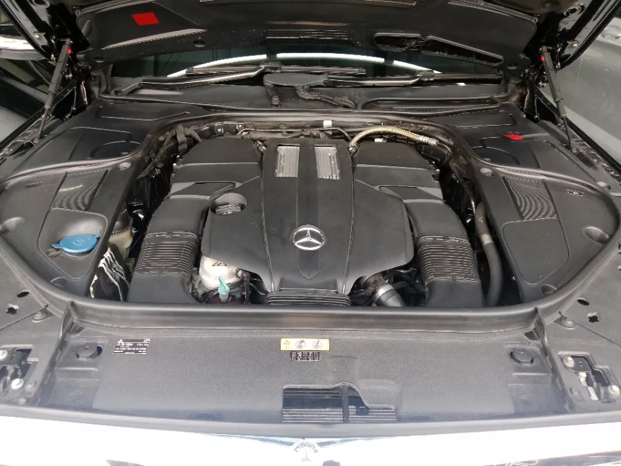 Foto Mobil Bekas Mesin Mercedes-Benz S400 3.0 tahun 2016