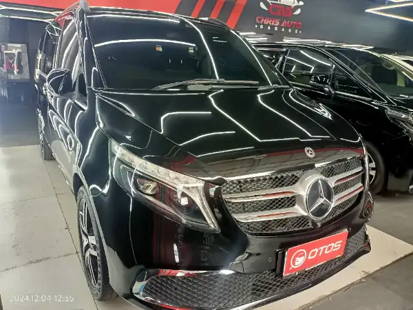 2021 Mercedes-Benz V250 2.0 Avantgarde - Foto 1 dari 6