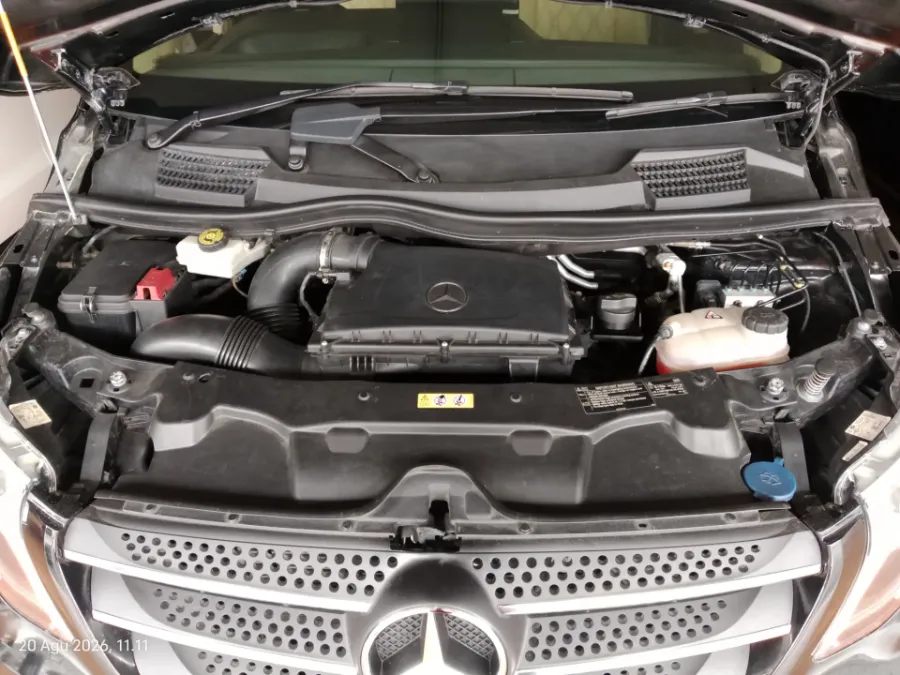 Foto Mobil Bekas Mesin Mercedes-Benz Vito 2.0 tahun 2020