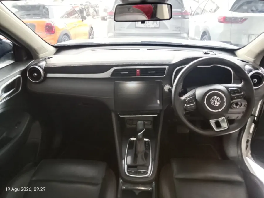 Foto Mobil Bekas Dashboard MG ZS 1.5 tahun 2024