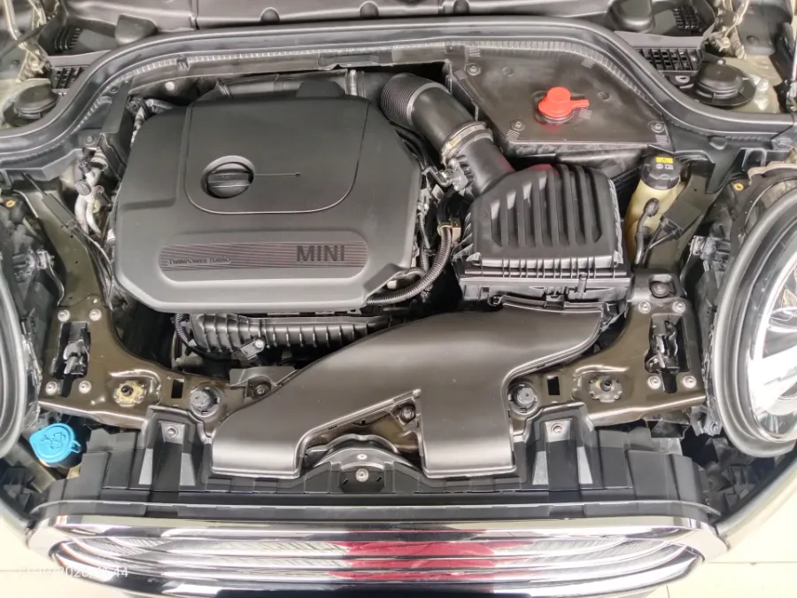 Foto Mobil Bekas Mesin MINI Cooper 1.5 tahun 2018