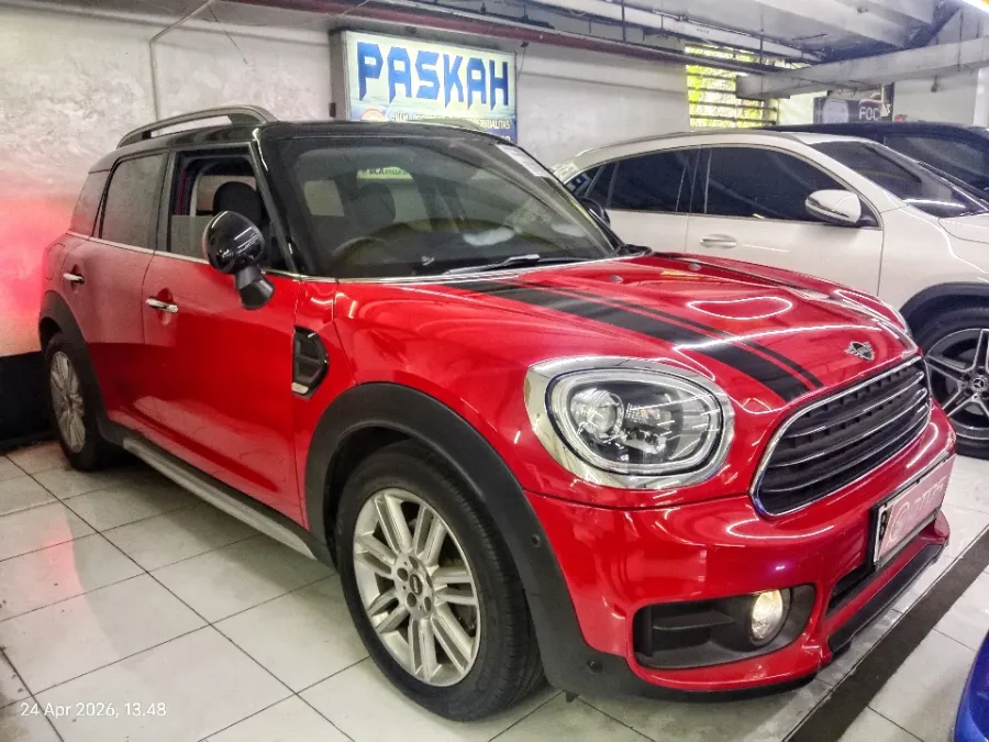 Foto Mobil Bekas Kanan Depan MINI Cooper 1.5 tahun 2019