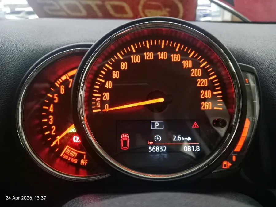Foto Mobil Bekas Odometer MINI Cooper 1.5 tahun 2019
