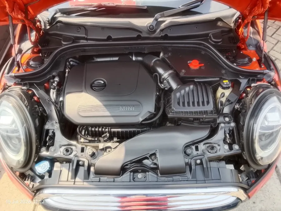 Foto Mobil Bekas Mesin MINI Cooper 1.5 S tahun 2018