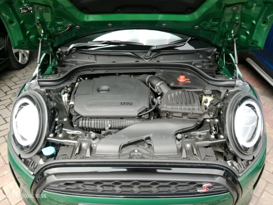 Foto Mobil Bekas Mesin MINI Cooper 1.5 S tahun 2023