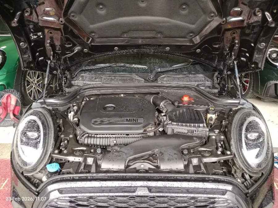 Foto Mobil Bekas Mesin MINI Cooper 1.6 S Coupe tahun 2021
