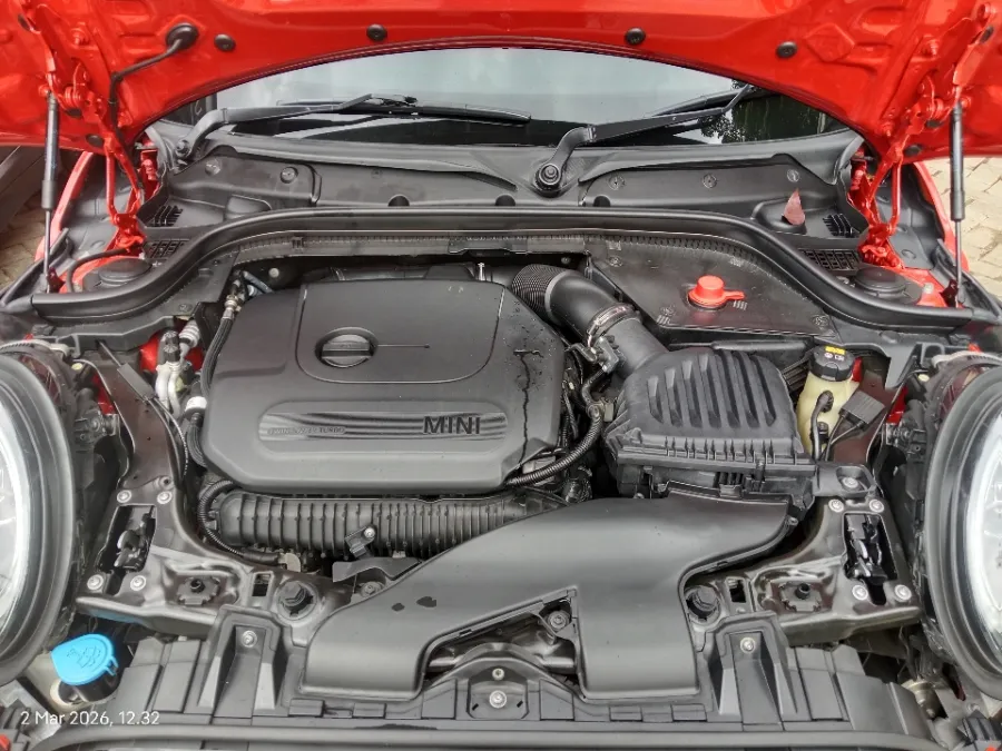 Foto Mobil Bekas Mesin MINI Cooper 2.0 S tahun 2019