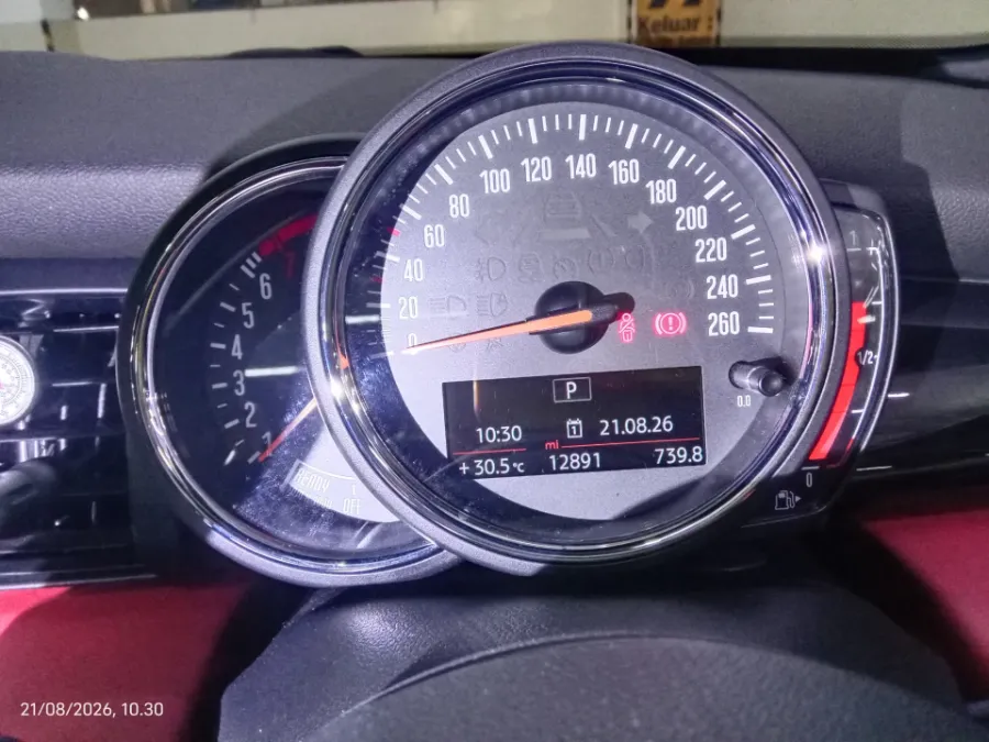 Foto Mobil Bekas Odometer MINI Cooper 2.0 S tahun 2019