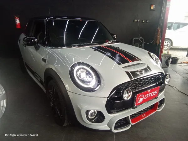 2020 MINI Cooper 2.0 S - Foto 1 dari 6