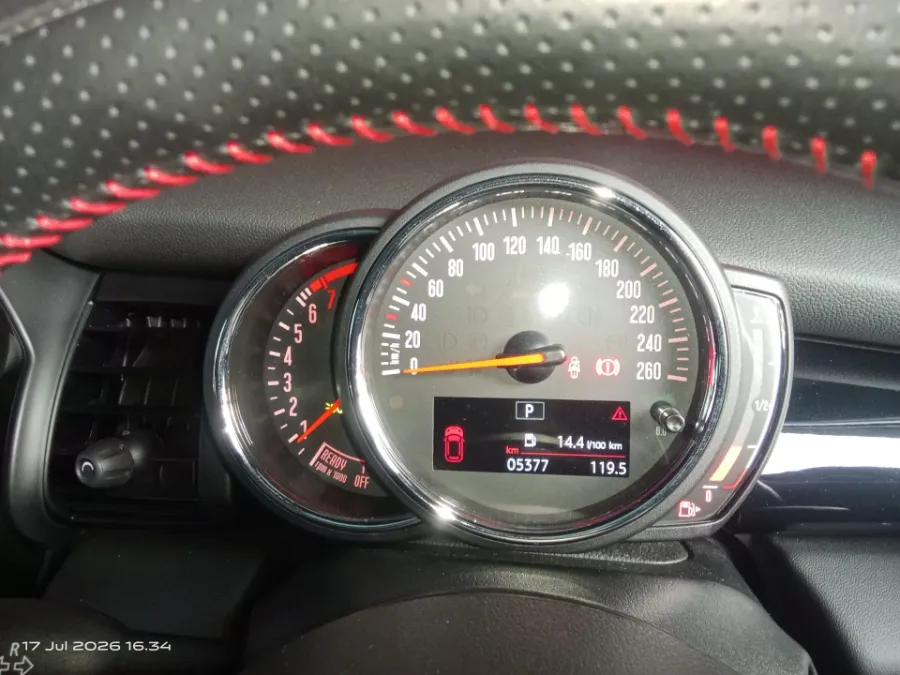 Foto Mobil Bekas Odometer MINI Cooper 2.0 S tahun 2020