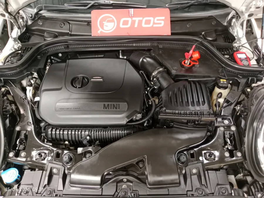 Foto Mobil Bekas Mesin MINI Cooper 2.0 S tahun 2021