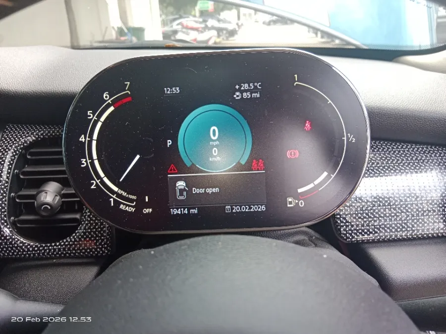 Foto Mobil Bekas Odometer MINI Cooper 2.0 S tahun 2021