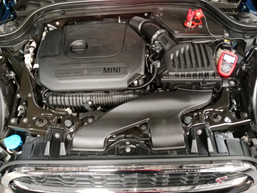Foto Mobil Bekas Mesin MINI Cooper S 2.0 Convertible tahun 2020