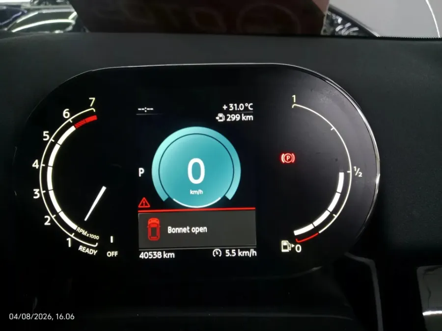 Foto Mobil Bekas Odometer MINI Countryman 1.5 Cooper tahun 2022