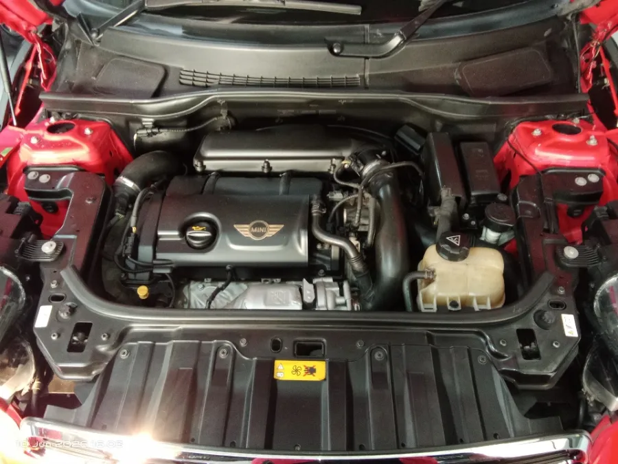 Foto Mobil Bekas Mesin MINI Countryman 1.6 Cooper tahun 2011