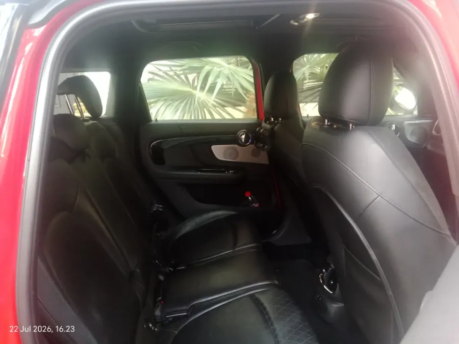 Foto Mobil Bekas Kabin Belakang MINI Countryman 2.0 Cooper S tahun 2019