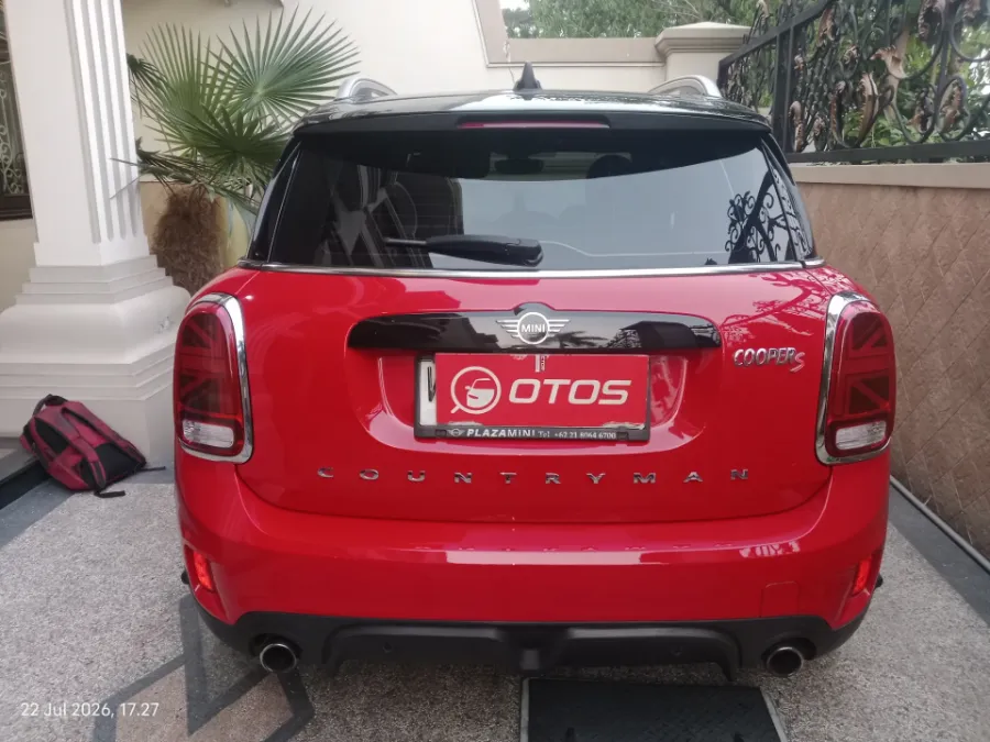 Foto Mobil Bekas Tampak Belakang MINI Countryman 2.0 Cooper S tahun 2019
