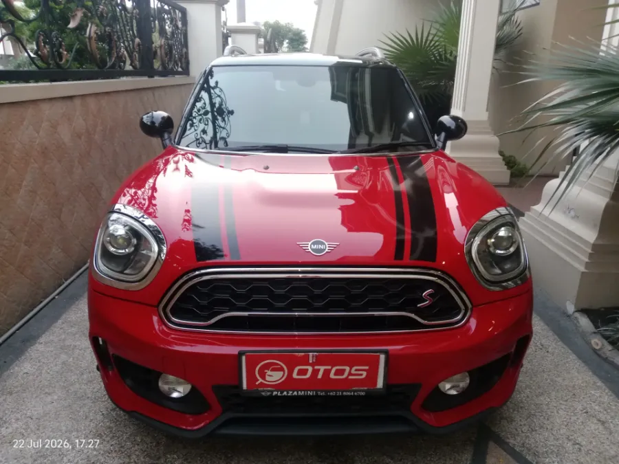 Foto Mobil Bekas Tampak Depan MINI Countryman 2.0 Cooper S tahun 2019