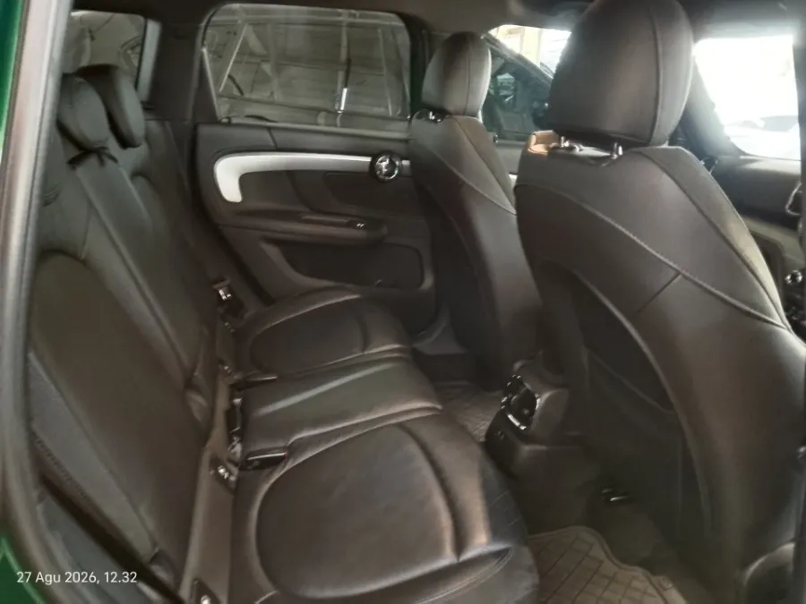 Foto Mobil Bekas Kabin Belakang MINI Countryman 2.0 Cooper S tahun 2021