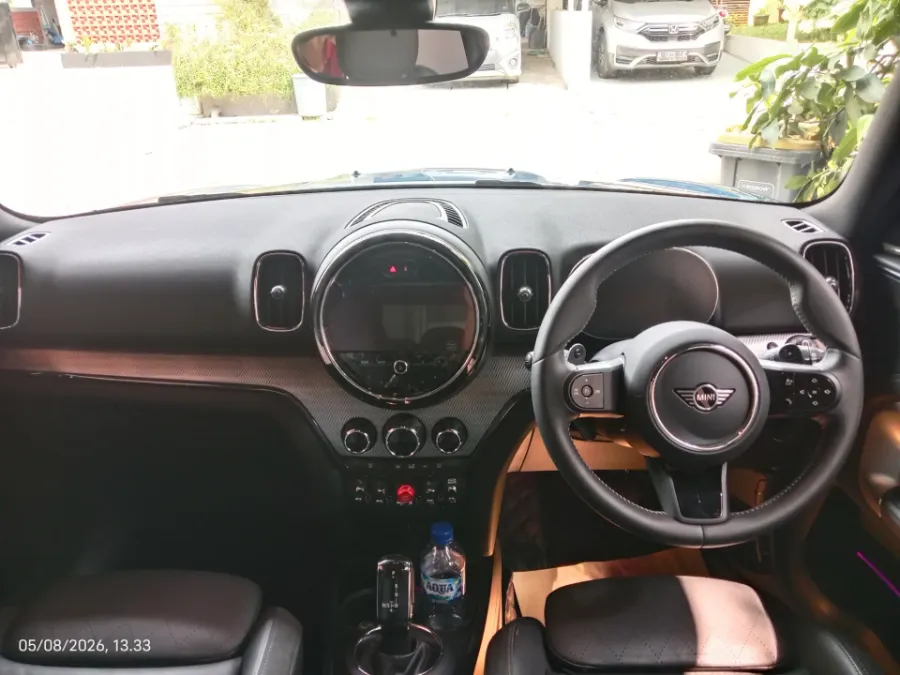 Foto Mobil Bekas Dashboard MINI Countryman 2.0 Cooper S tahun 2023