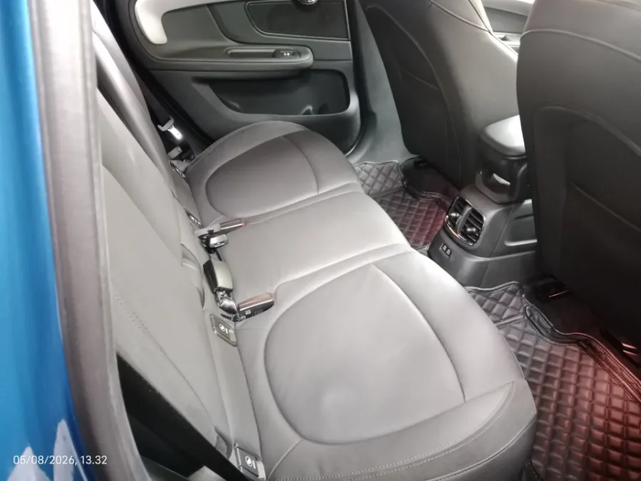 Foto Mobil Bekas Kabin Belakang MINI Countryman 2.0 Cooper S tahun 2023
