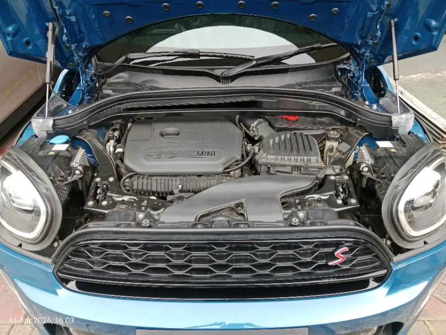 Foto Mobil Bekas Mesin MINI Countryman 2.0 Cooper S tahun 2023