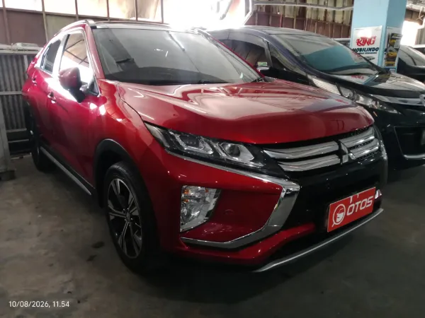 2020 Mitsubishi Eclipse Cross 1.5 Ultimate - Foto 1 dari 6