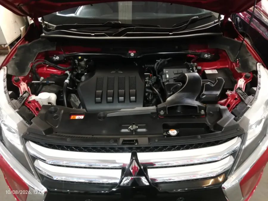 Foto Mobil Bekas Mesin Mitsubishi Eclipse Cross 1.5 Ultimate tahun 2020