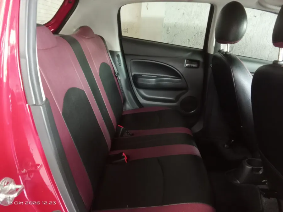 Foto Mobil Bekas Kabin Belakang Mitsubishi Mirage 1.2 GLS tahun 2016