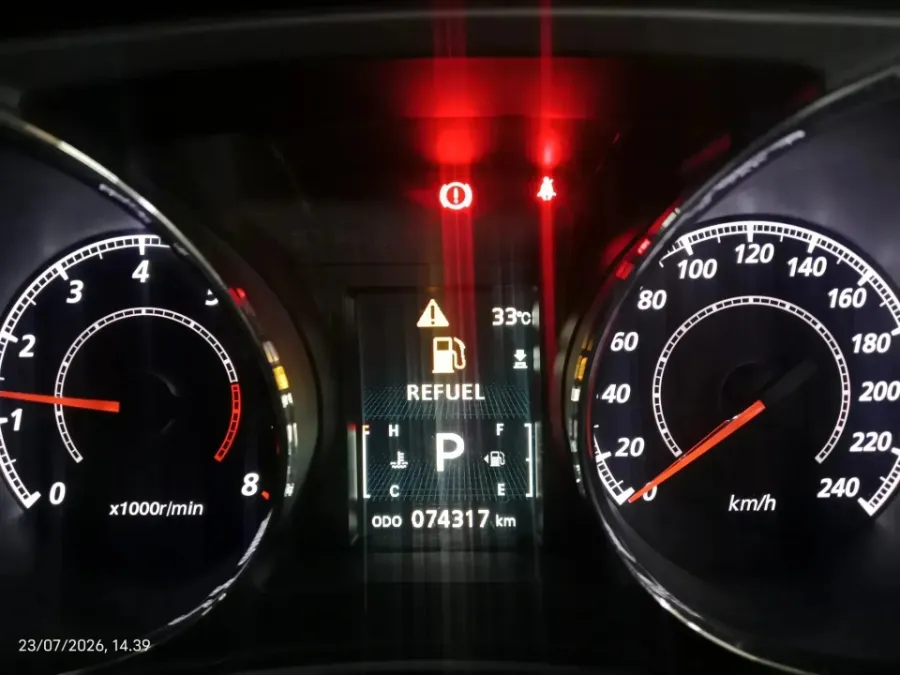 Foto Mobil Bekas Odometer Mitsubishi Outlander 2.0 PX 4X2 tahun 2016